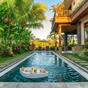 https://alosta-luxury-private-villa.ubudhotelsnow.com